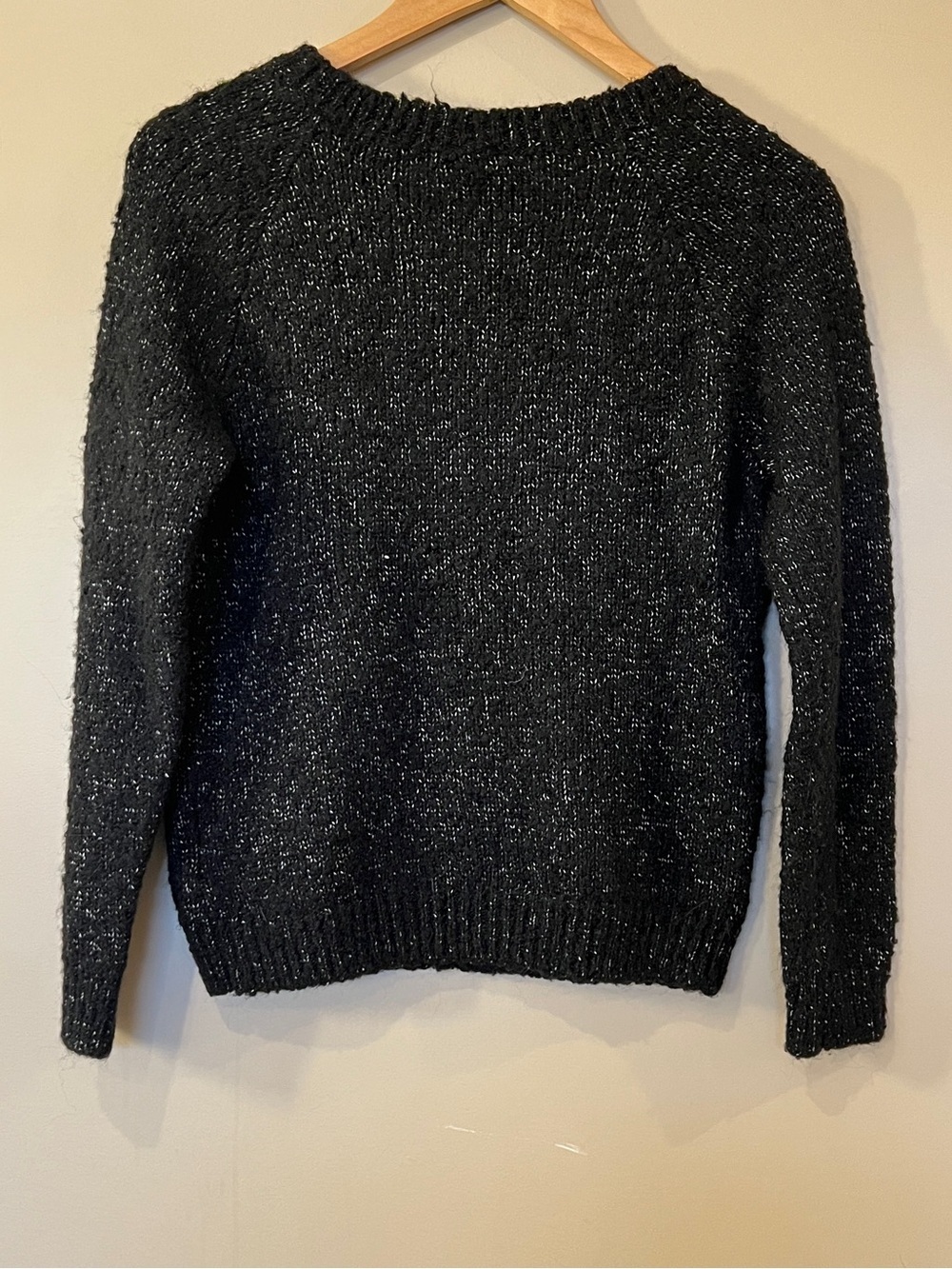 GAP Black Silver Fleck Knit Sweater Women’s SP Cozy Crewneck Pullover - Picture 5 of 5